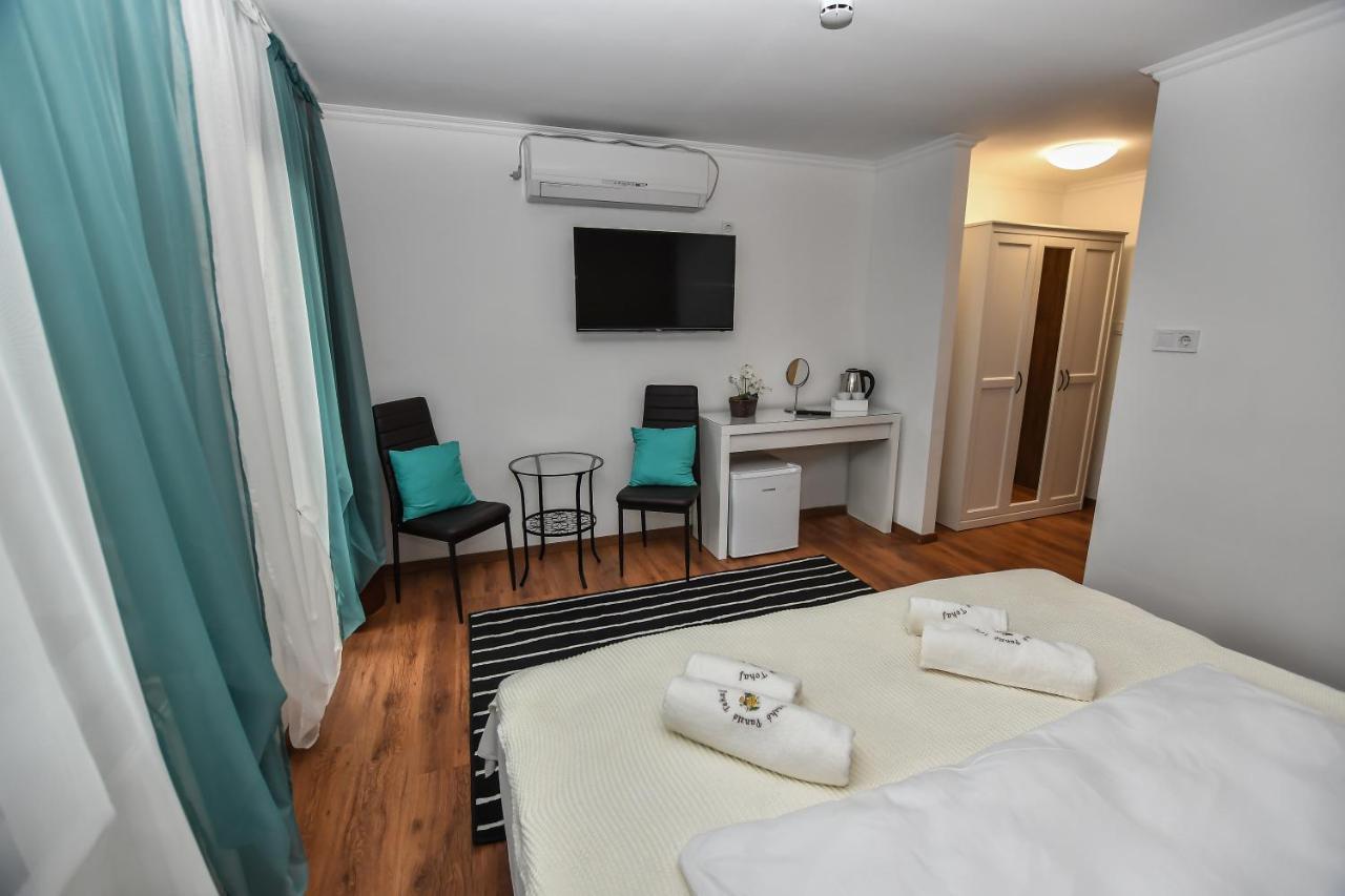 Bed and Breakfast É-Vaskó Panzió Borpince Tokaj Esterno foto